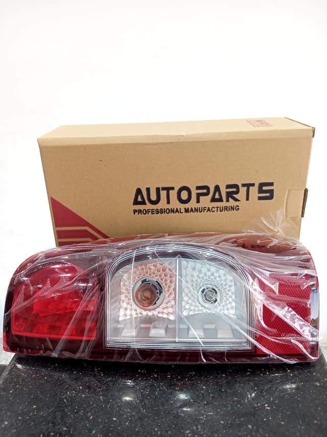 اسطب خلفي ديمكس 2008-2012 غمارتين يمين و يسار 